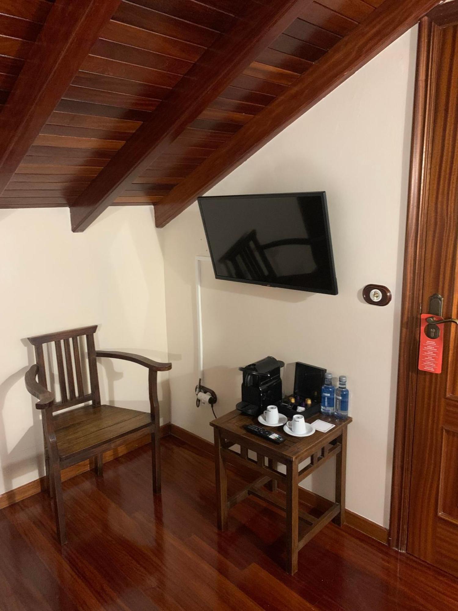 Casa De Costoia Guest House Santiago de Compostela Luaran gambar