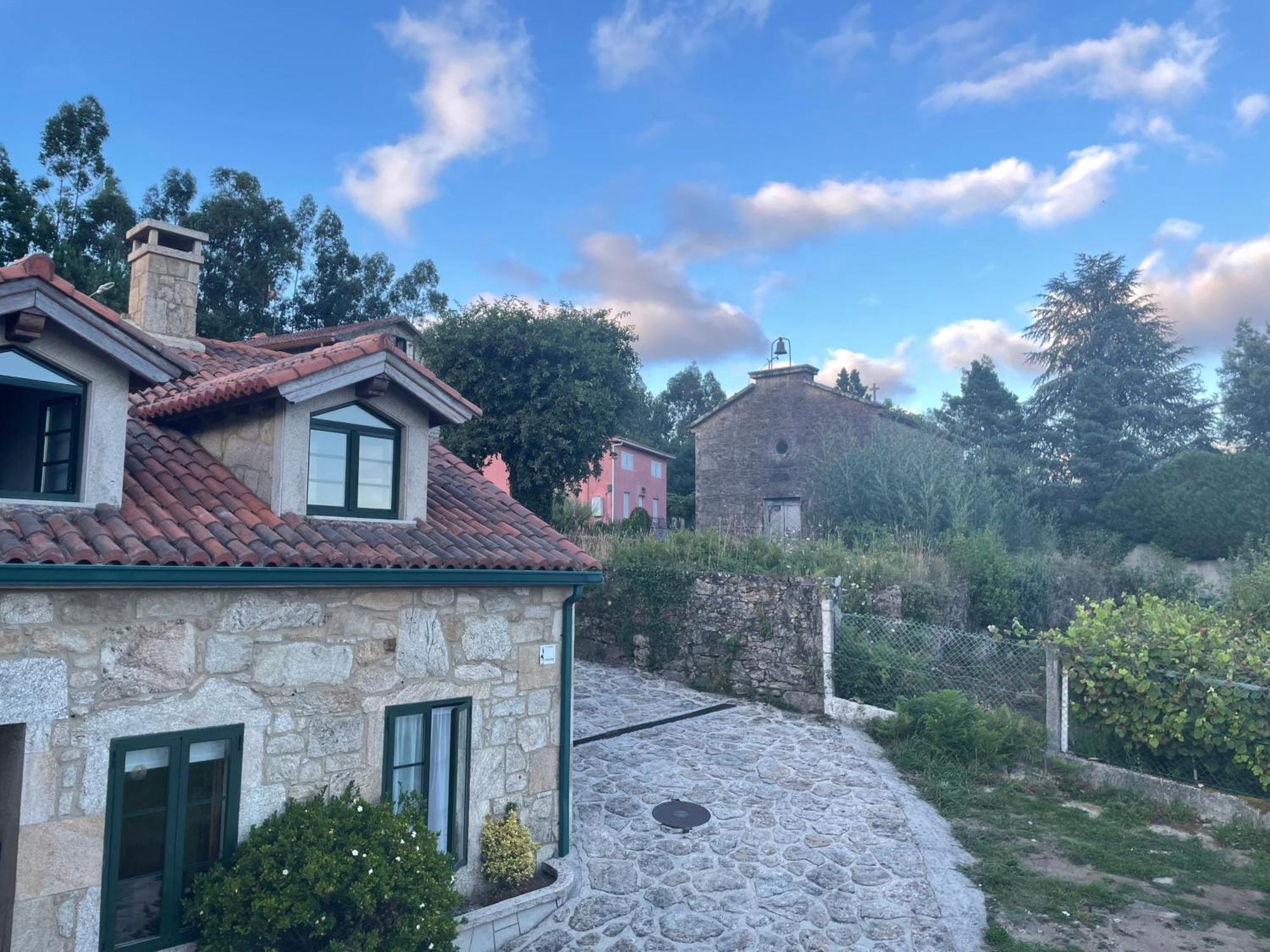 Casa De Costoia Guest House Santiago de Compostela Luaran gambar