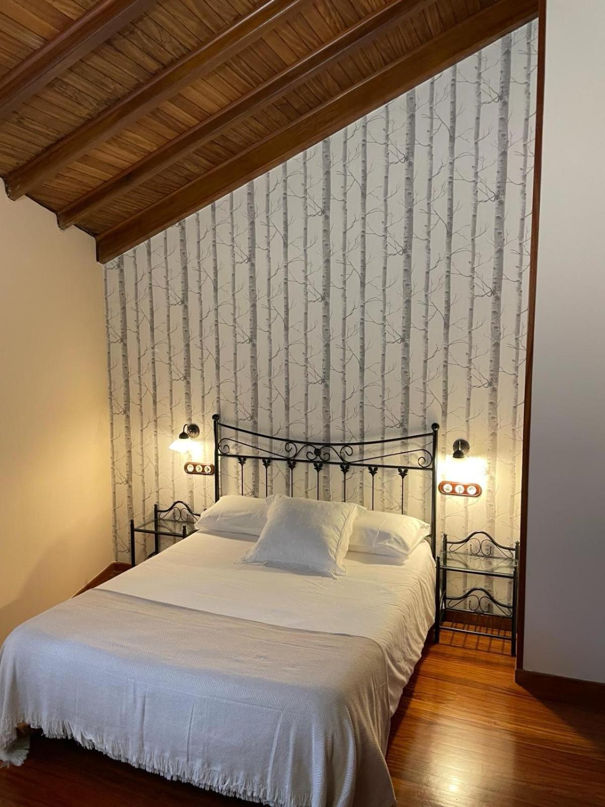 Casa De Costoia Guest House Santiago de Compostela Luaran gambar
