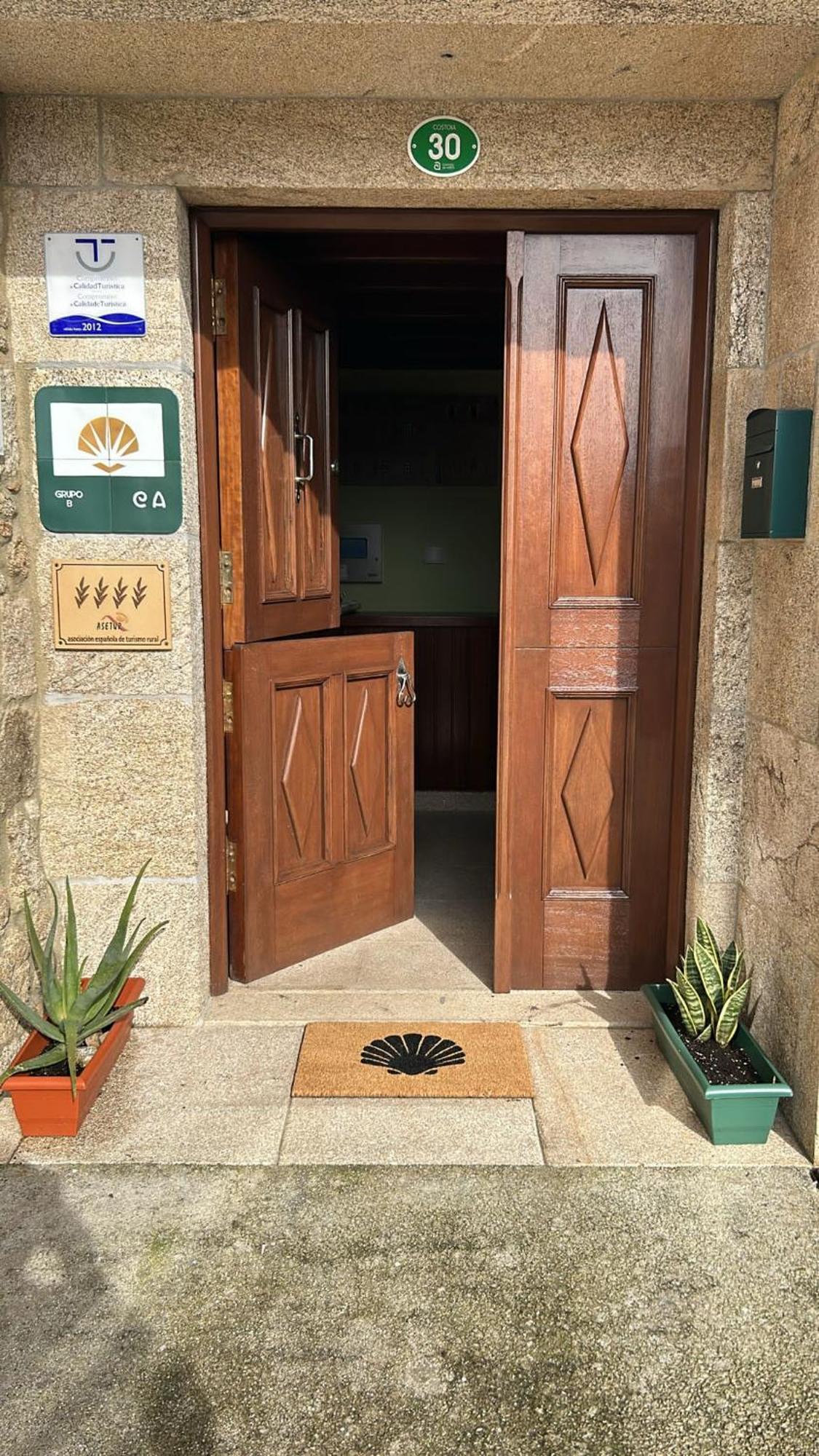 Casa De Costoia Guest House Santiago de Compostela Luaran gambar