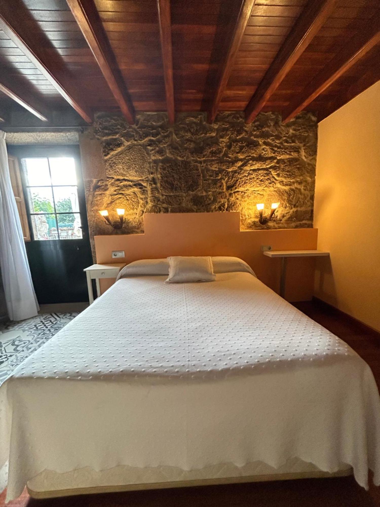 Casa De Costoia Guest House Santiago de Compostela Luaran gambar